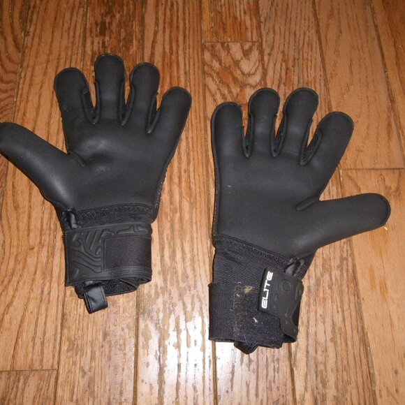Adult / Teen's Elite Sport Pro Goalkeeper Match Soccer Gloves - Size 11 - Picture 2 of 2